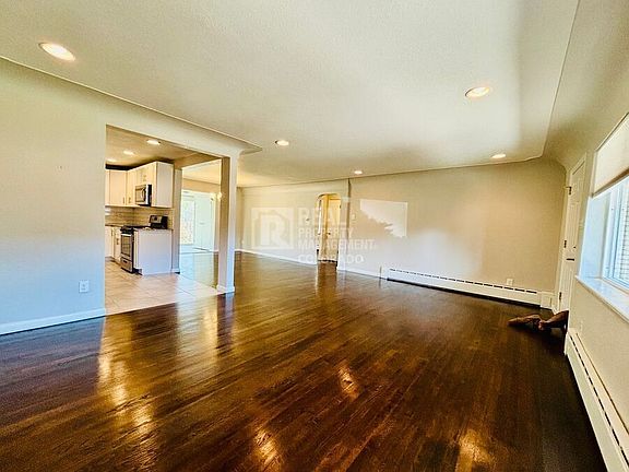 4th image of 10085 W 23rd Ave