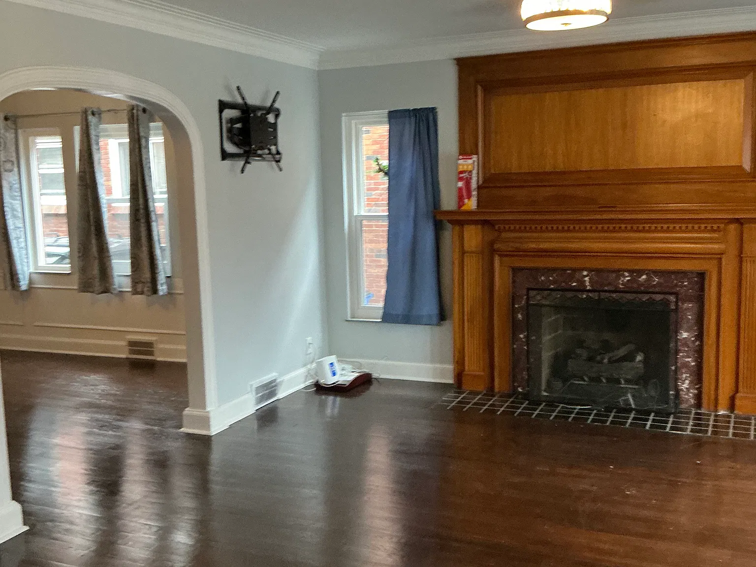3 bed, 1.5 bath, 2000 sqft, $1,600 — Photo 4