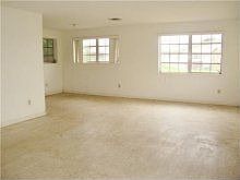2nd image of 11970 Tuttle Blvd