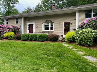 48 Dorset Ln, Farmington, CT 06032