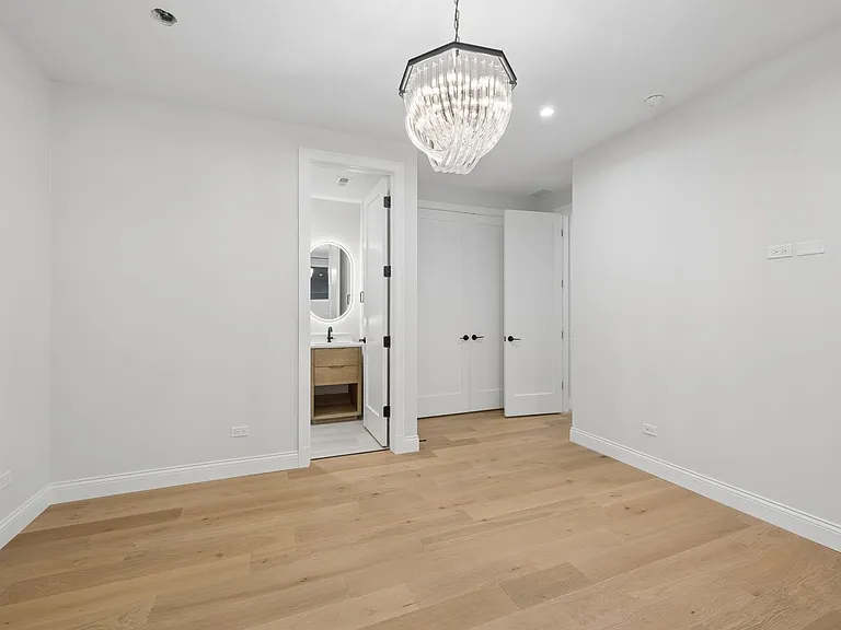 3739 N Clifton Ave #1 — Photo 61