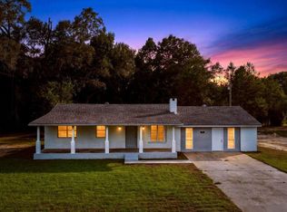 41 Dumas Bailey Rd, Picayune, MS 39466