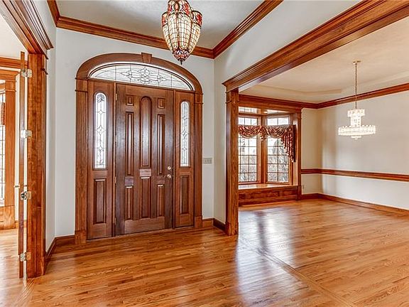 4th image of 4088 Manor Oaks Ct