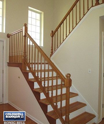 5th image of 1307 York Dr