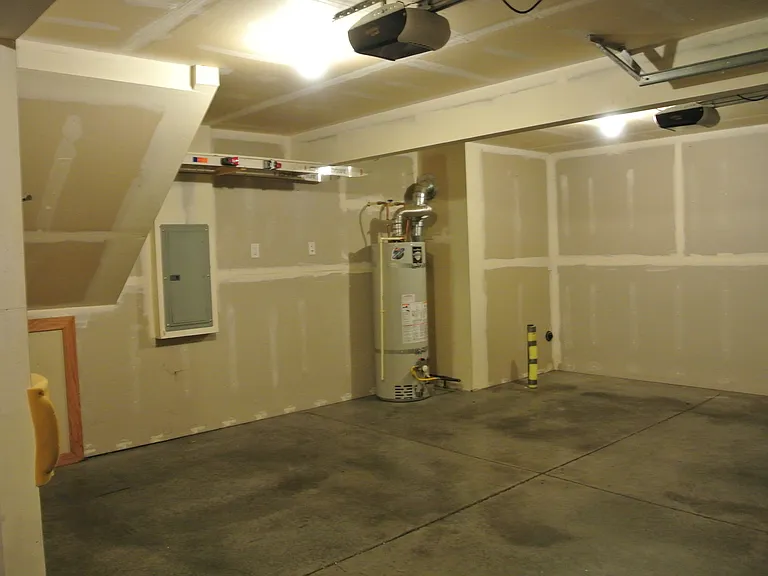 1727 SW Stanford St — Photo 24