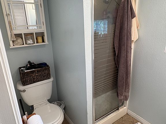 5th image of 1872 Seminole Dr #2