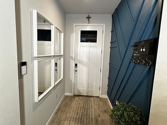 2nd image of 8359 Wildflower Glen Ave