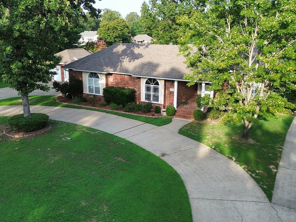 1st image of 21548 Wild Cherry Ln