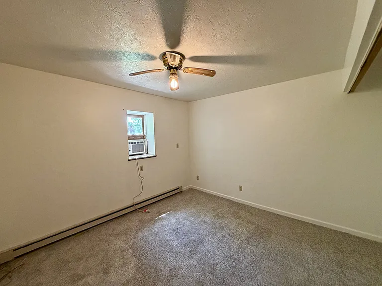 418 E Wood St #5 — Photo 6
