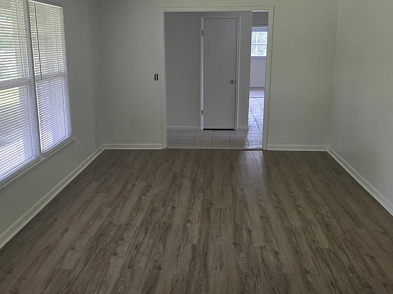 2100 Saddlewood Trl — Photo 10