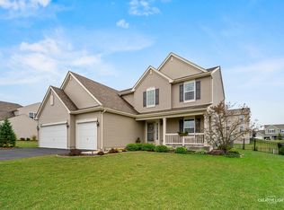 1373 Olive Ln, Hampshire, IL 60140