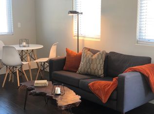 18580 Calle Flores #B, Rancho Santa Fe, CA 92067