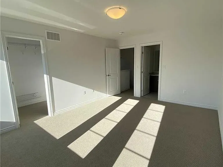 32 June Callwood Way — Photo 10