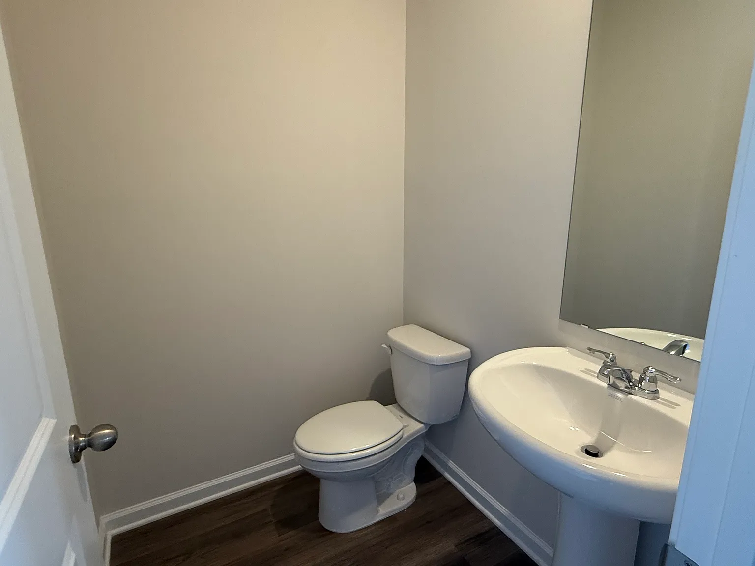 4 bed, 2.5 bath, 2479 sqft, $2,800 — Photo 3