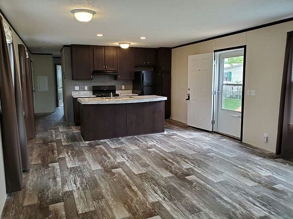 4th image of 62 Bel Aire Dr #89