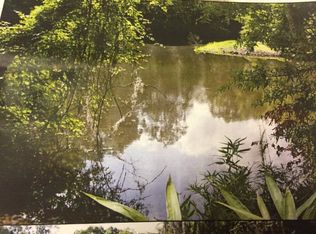 127 Honeysuckle Rd, Eufaula, AL 36027