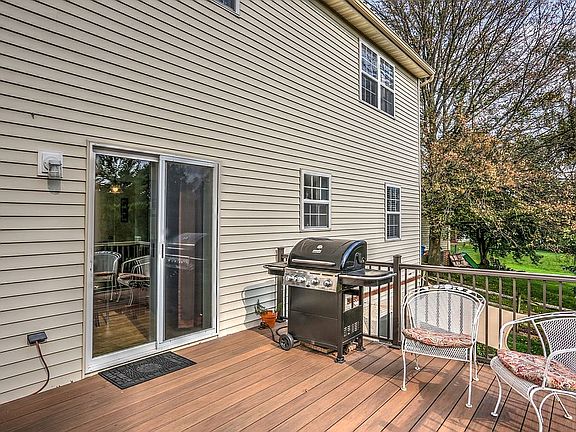 Natural gas grill