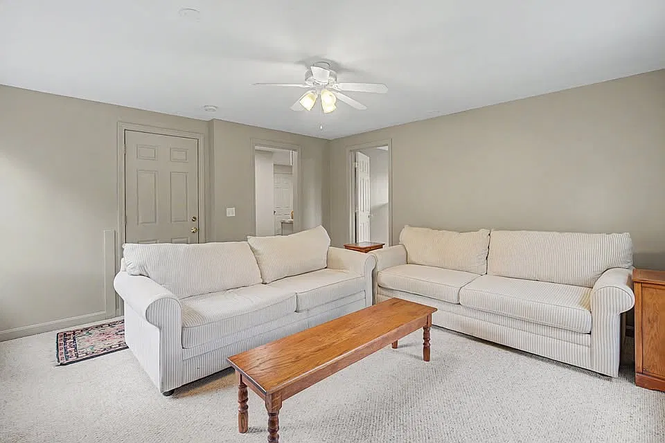 1 bed, 640 sqft, $2,150 — Photo 1