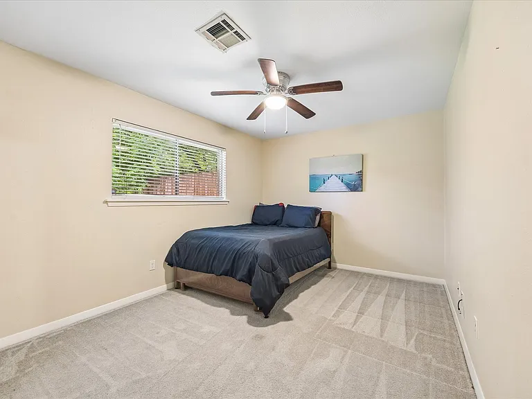 5526 Grape St — Photo 8