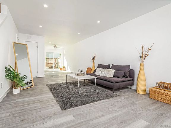 4th image of 4235 Tiberon Dr