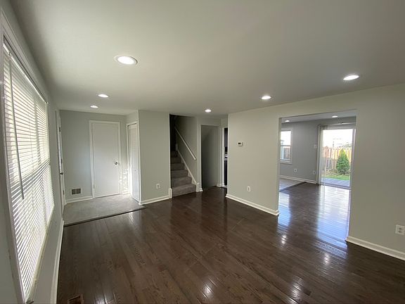 3rd image of 3041 Talking Rock Dr