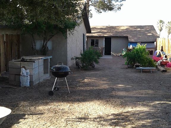3rd image of 28092 Ironwood Dr