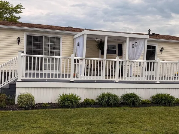 110 Skyline Locust Dr #110, Smyrna, DE 19977