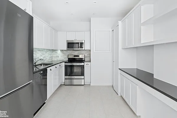 Rented by Brown Harris Stevens | media 17