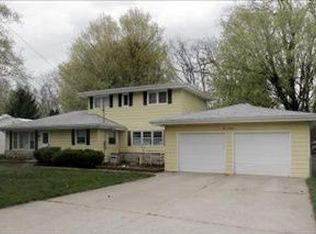 619 Ludgate Ln, Portage, MI 49002