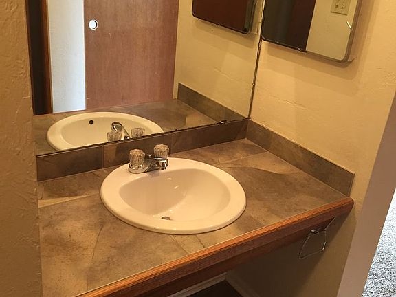 5th image of 1262 Columbine St APT 303
