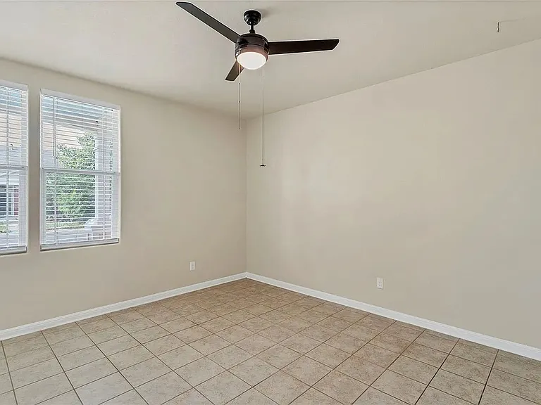 334 Newberry Main Cv — Photo 27