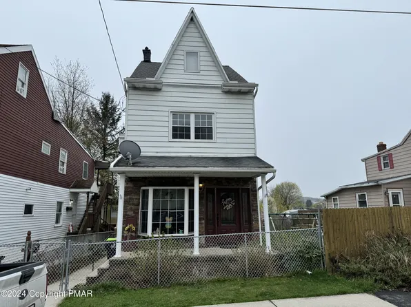 18 N Broad Mountain Ave, Frackville, PA 17931