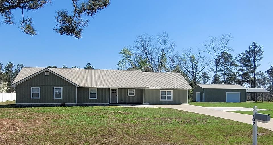 1st image of 1409 Baymeadows Dr E