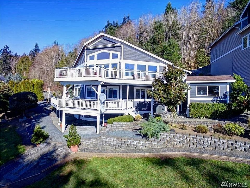 1st image of 9502 64th Ave NW