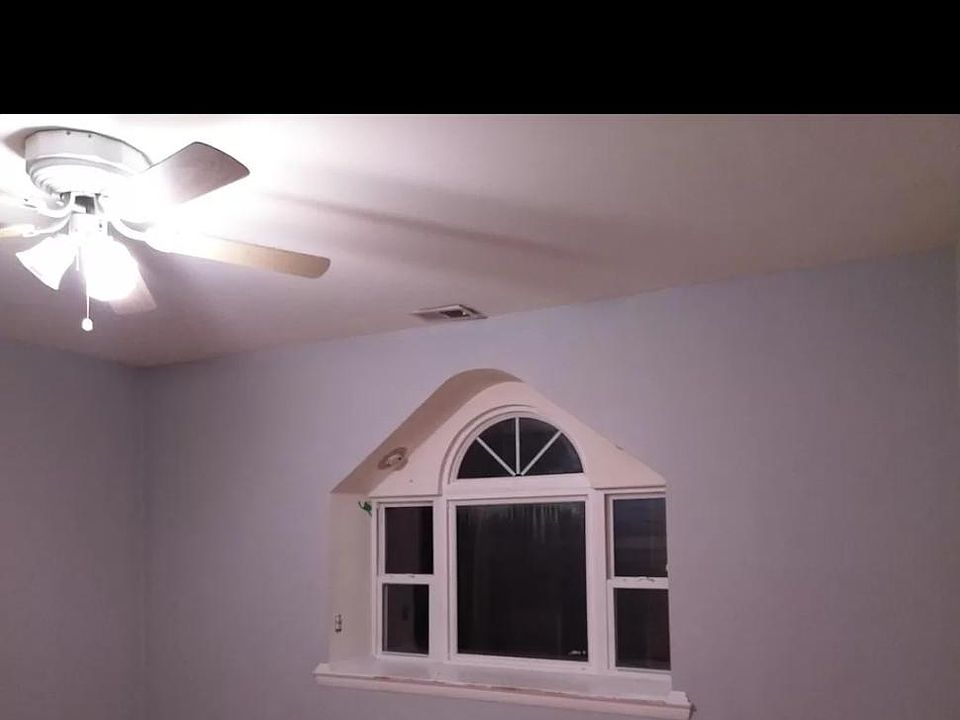 1st image of 10569 Shelby Dr