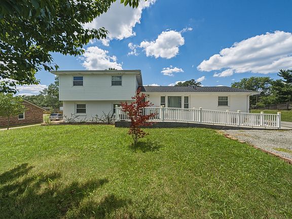 2nd image of 328 Kimbrough Rd