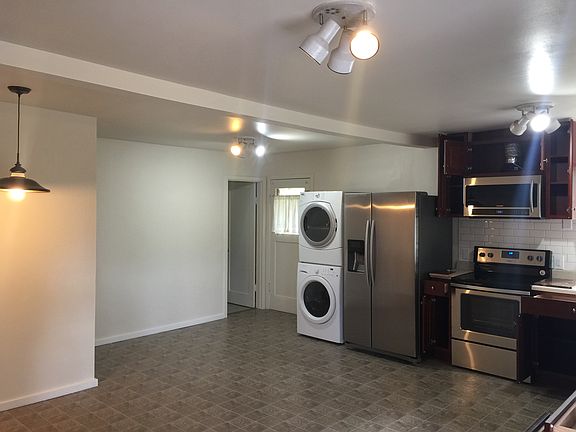 3rd image of 5468 Lake Washington Blvd SE