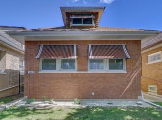 3049 N Kostner Ave, Chicago, IL