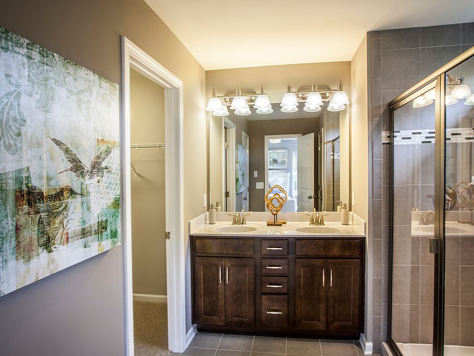 Owner's Luxury Bath!