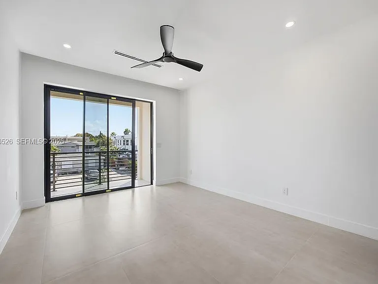 1337 NE 13th Ave #1337 — Photo 44