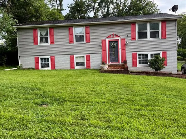 408 E F St, Brunswick, MD 21716