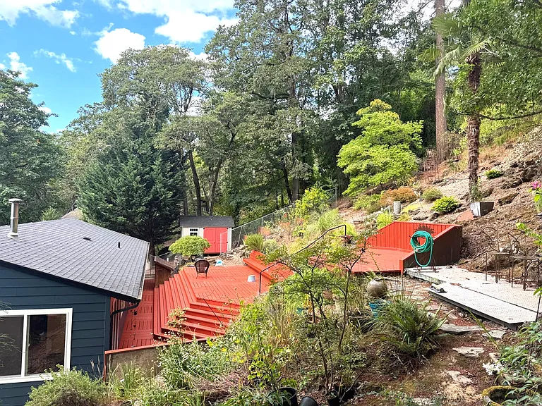 Multiple decks in the back yard