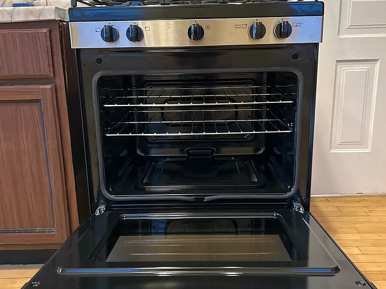 862 N Hermitage Ave #1R — Photo 6