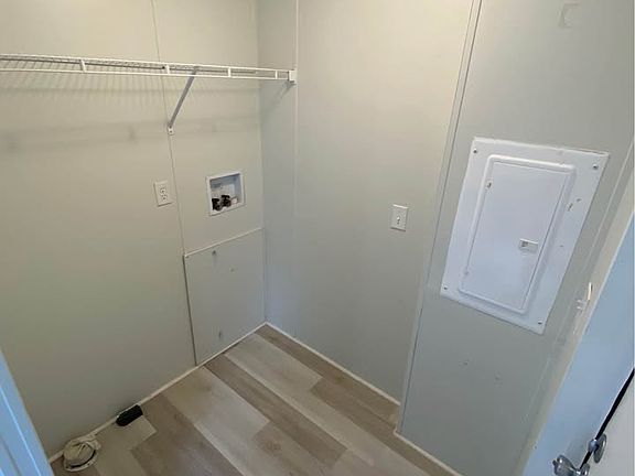 4th image of 2550 E Shotwell St Lot 7