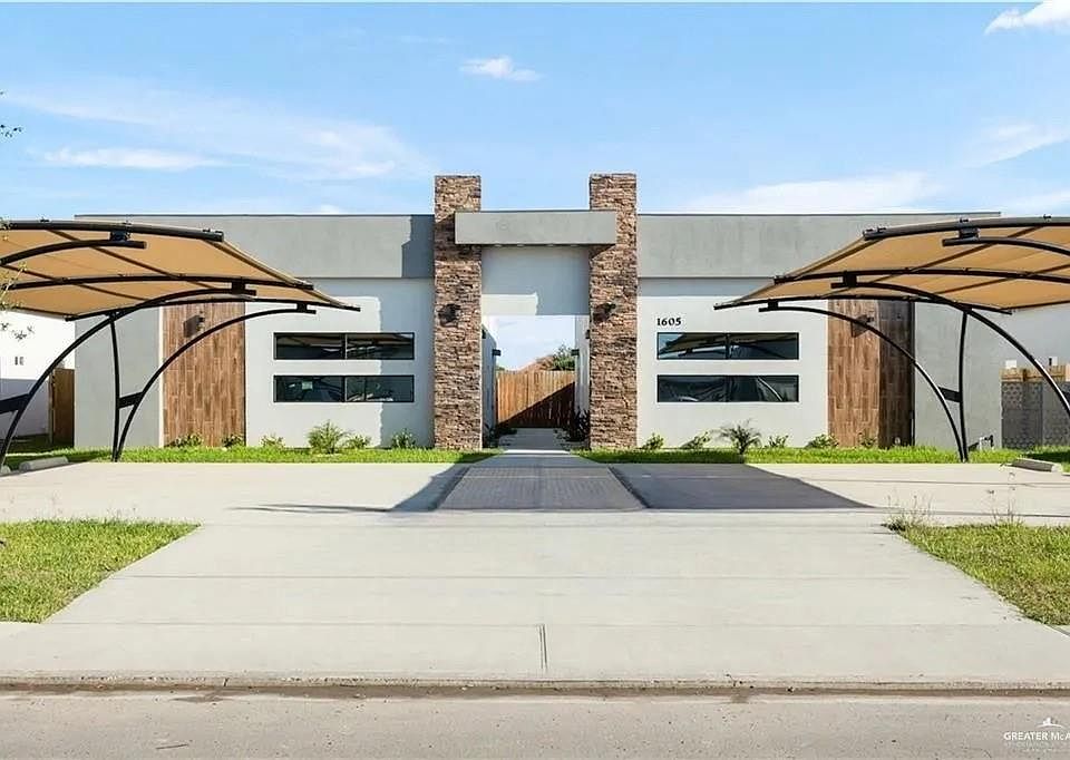 2nd image of 0 Karen St
