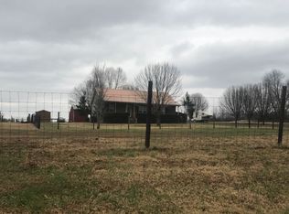 1840 Port Royal Rd, Adams, TN 37010