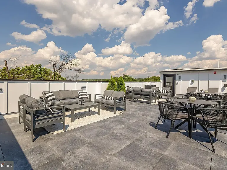2305 Nicholson St SE #103 — Photo 11