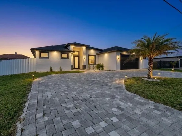 913 Embers PKWY W, CAPE CORAL, FL 33993