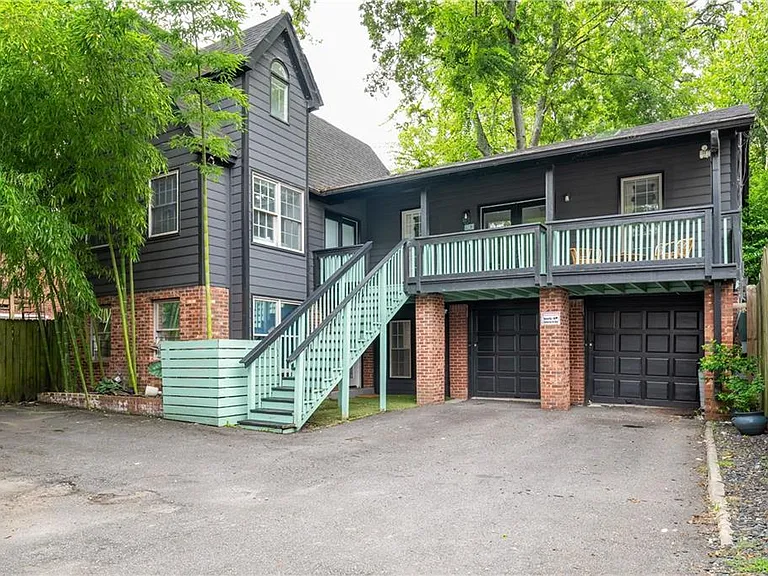 970 Charles Allen Dr NE #D — Photo 5