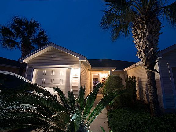 Front entrance walkway 